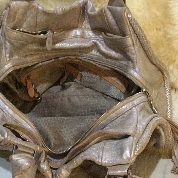 Handbag - Picture 3 of 3